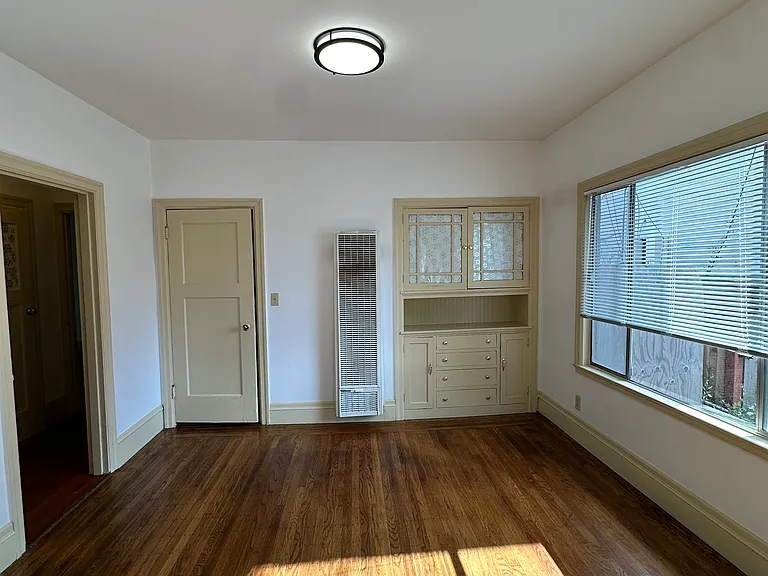 1532 Woolsey St #A — Photo 28
