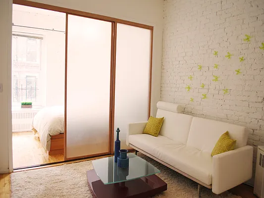 Sold by Sotheby's International Realty | media 18