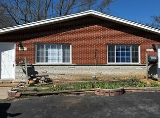 3959 Geraldine Ave, Saint Ann, MO