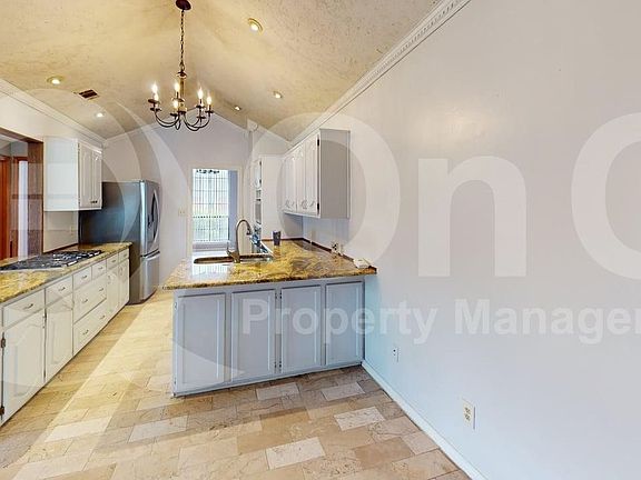 5th image of 4211 Spurwood Dr
