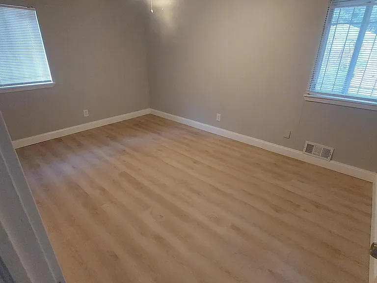 1591 Carlisle St NW — Photo 11