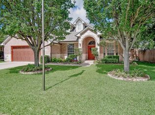 806 Valley Terrace Rd, Burleson, TX 76028