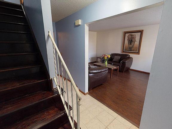 2nd image of 6125 Stornoway Dr S