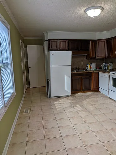 1713 Miller Dr Photo 1