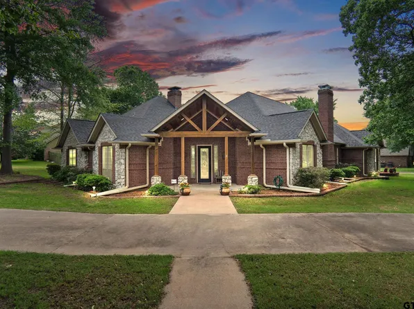 11845 Smallwood Dr, Flint, TX 75762