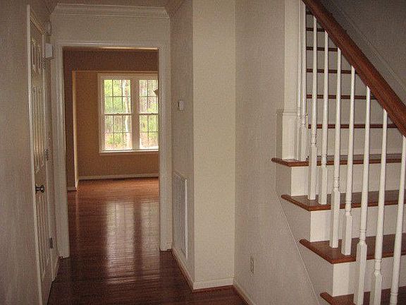 5th image of 5858 Monet Dr