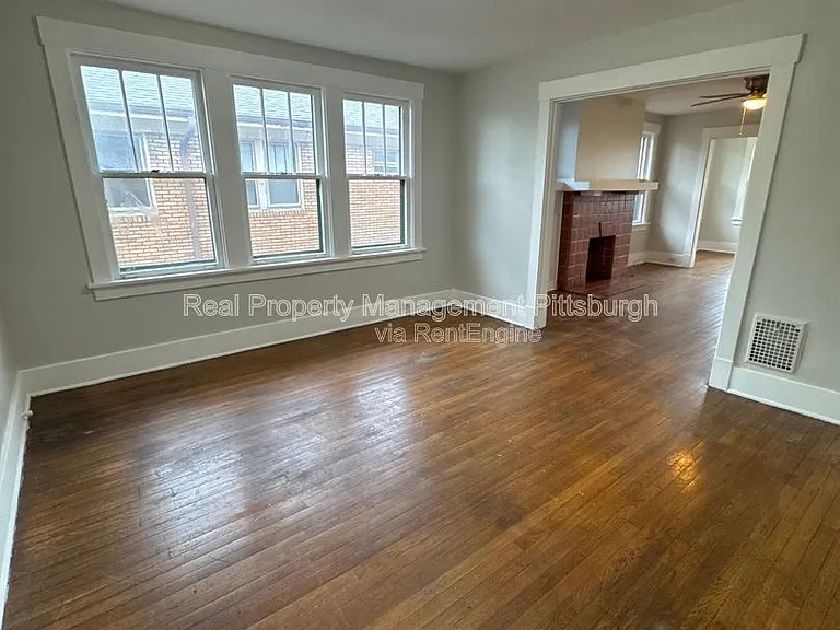 32 Sheridan Ave — Photo 5