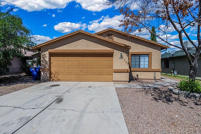 1st image of 5858 S Wood Crest Dr