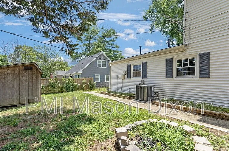 12718 Haskell Ln — Photo 19