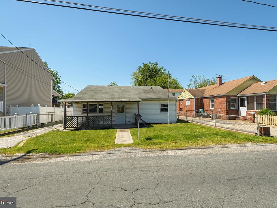 1st image of 8315 Bear Creek Dr
