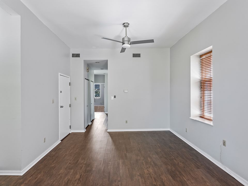 Dining/Living Room View