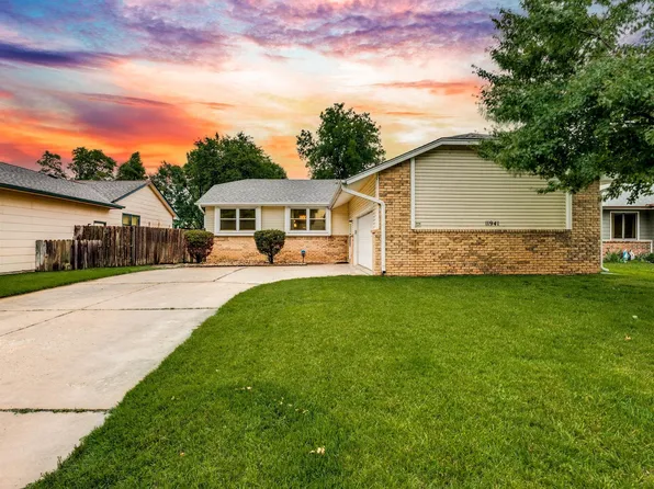 11941 W Rolling Hills St, Wichita, KS 67212