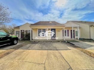 1742 Sword Dancer Dr, Virginia Beach, VA 23454