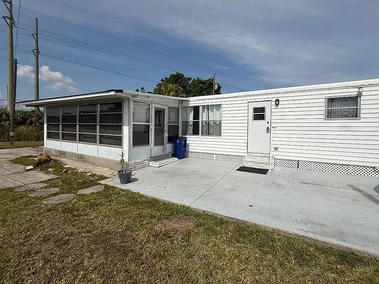 249 Fireball Ln — Photo 2