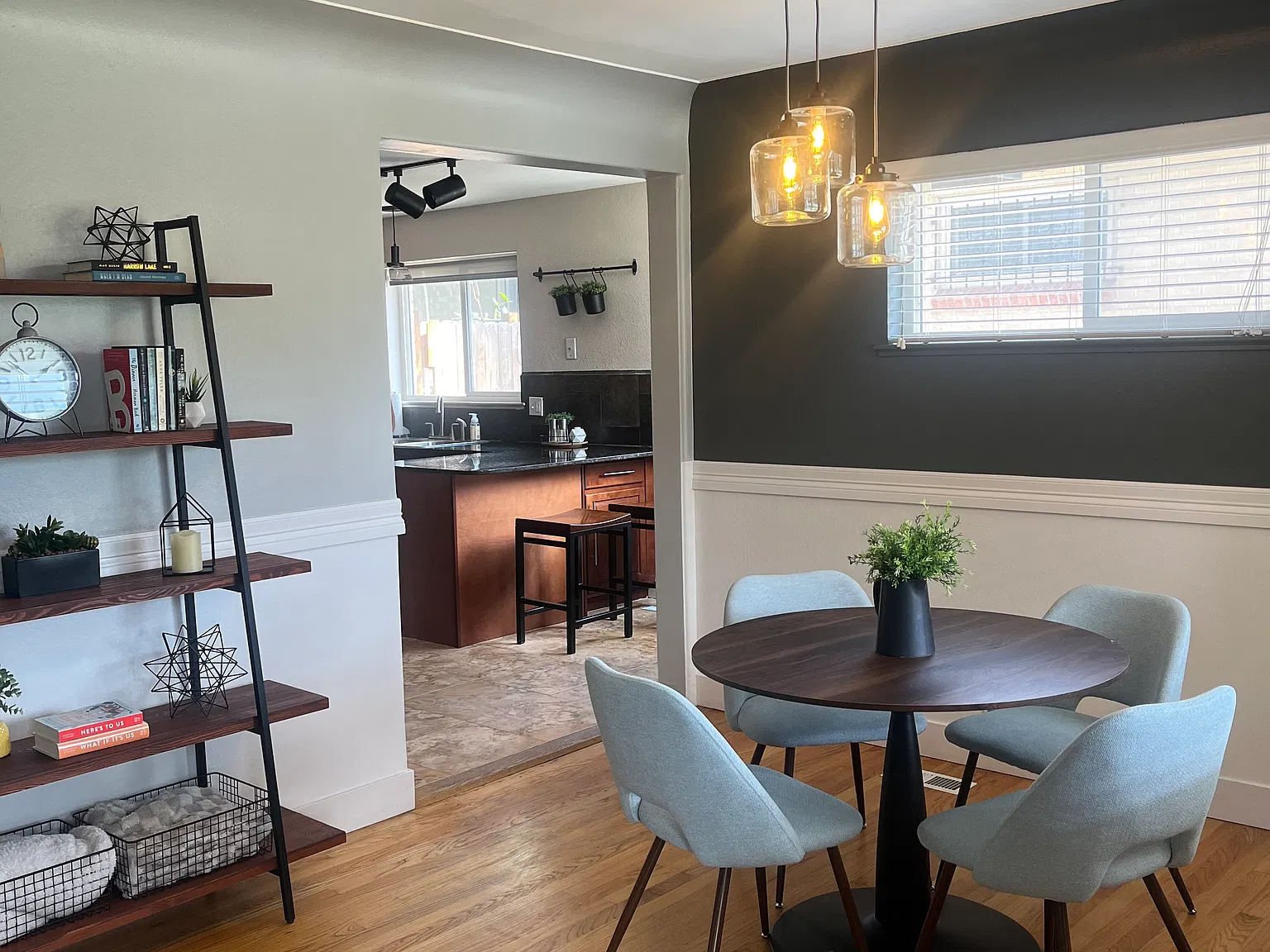 3640 Jasmine St — Photo 4
