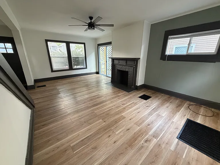 1130 Wilson Ave #1 — Photo 7