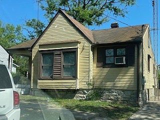 1st image of 2830 Bronte Ave