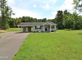 1063 Williams Creek Rd, Oneida, TN 37841