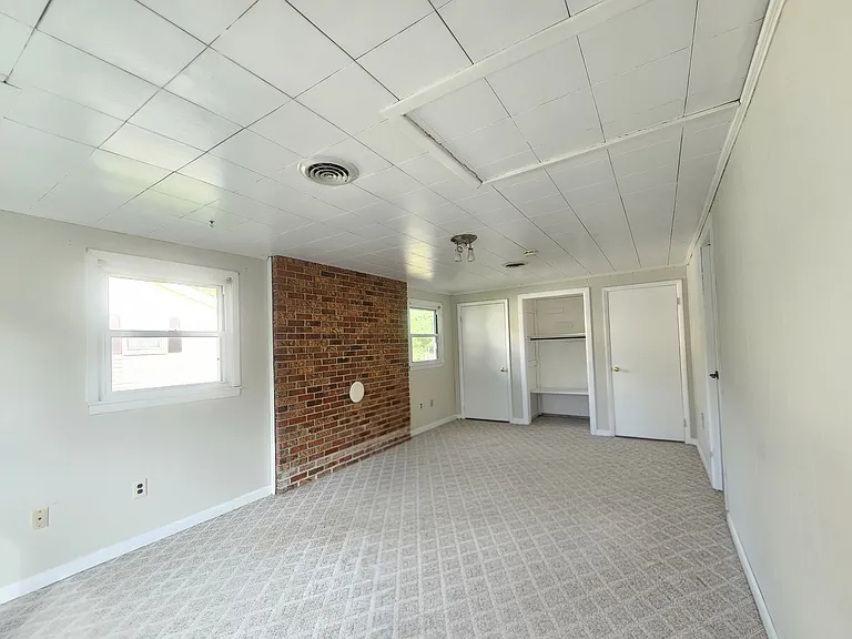 551 Woodland Cir — Photo 7