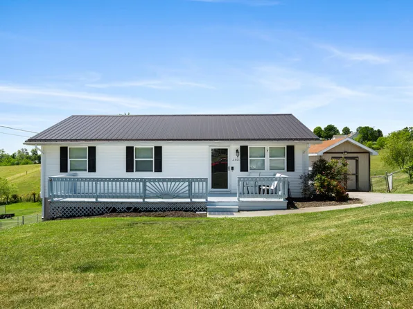 2301 Viewland Cir, Christiansburg, VA 24073