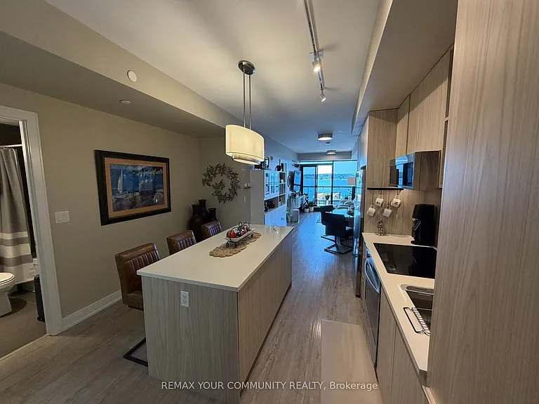 185 Dunlop St E #303 — Photo 6