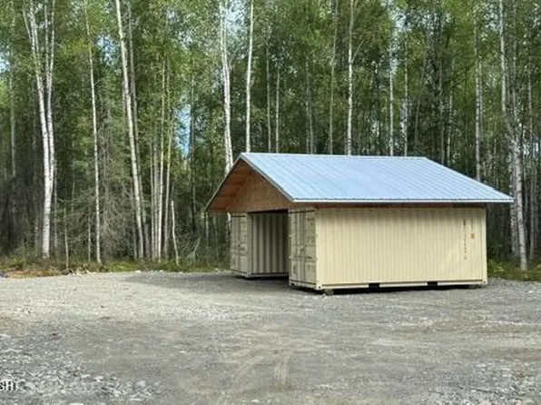 20029 E Tackle Ave, Talkeetna, AK 99676