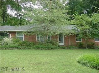 200 Crescent Rd, Winston Salem, NC 27105