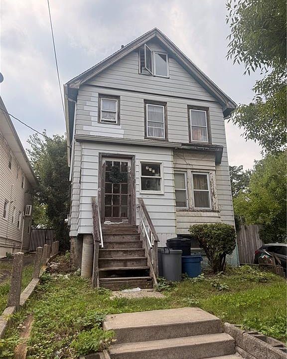 1st image of 230 Elm St