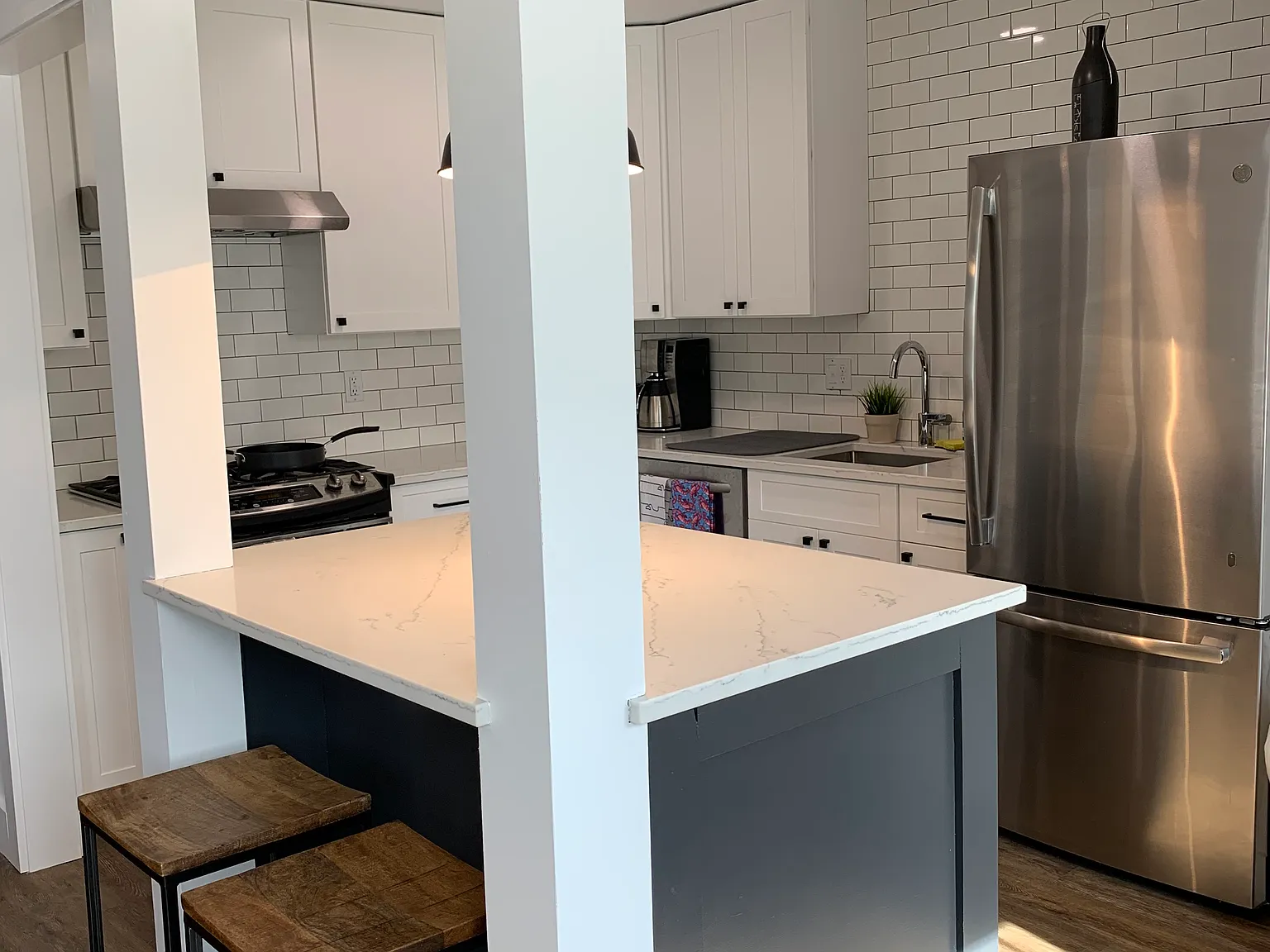 3 bed, 2753 sqft, $4,000 — Photo 2