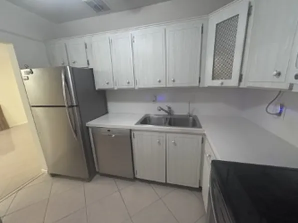 5700 NE 22nd Way, Fort Lauderdale, FL