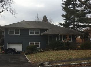 5 Lynn Dr, Springfield, NJ 07081