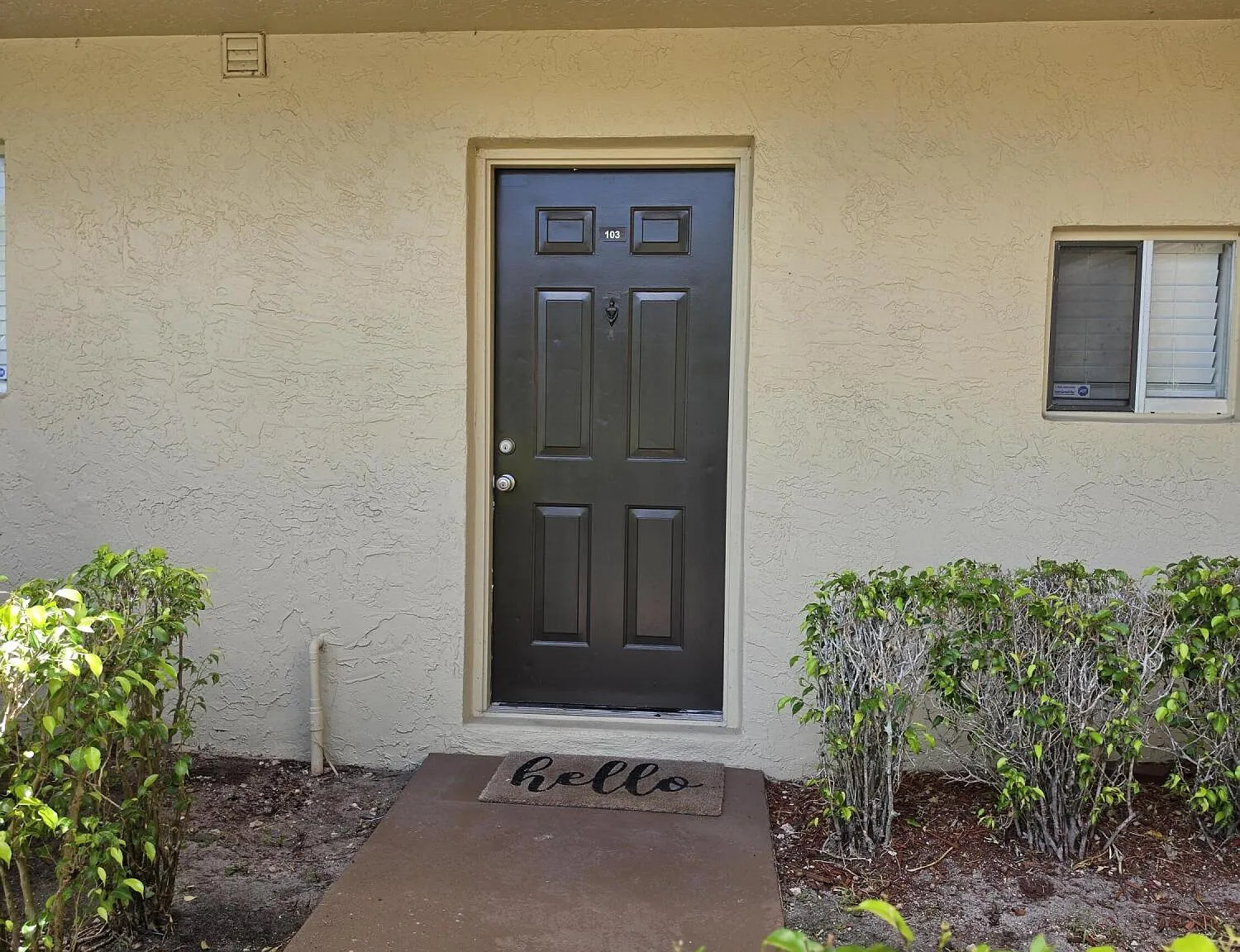 Cascades Of Lauderhill — Photo 1