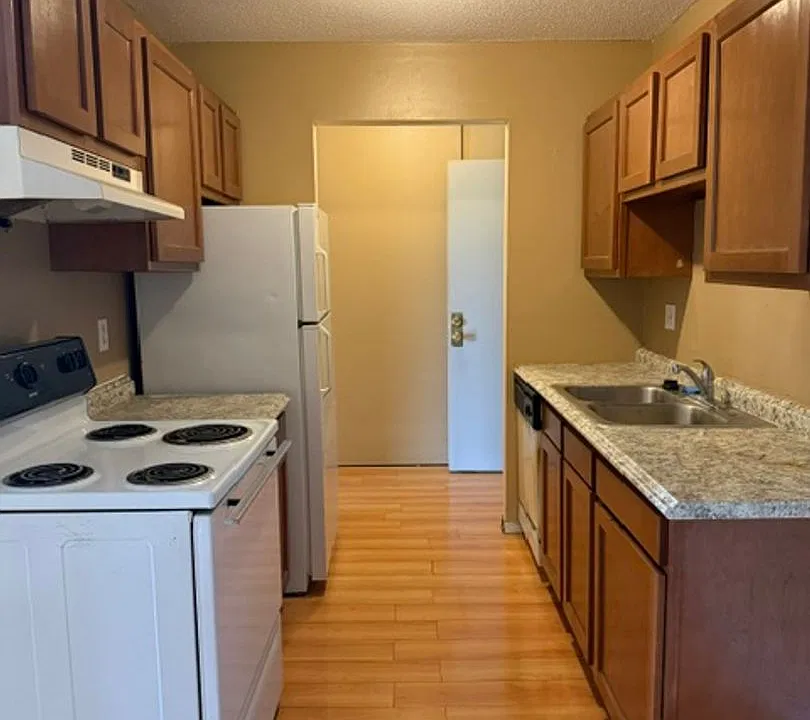 PERSAUD BRAMANTES APARTMENTS