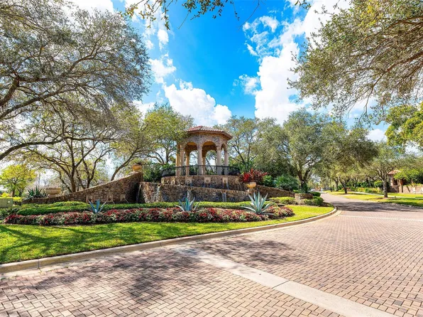 7535 Old Thyme Ct, Pompano Beach, FL 33076