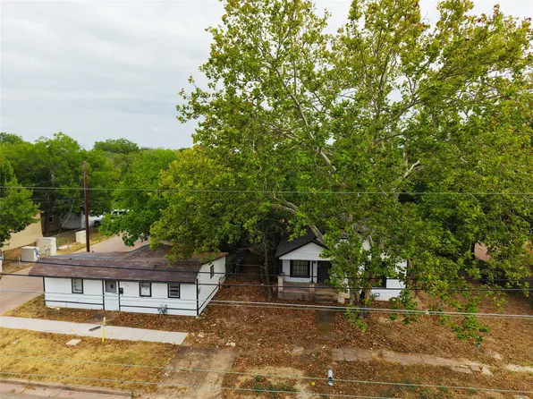 314 Kaufman St, Waxahachie, TX 75165