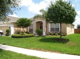 2310 Longmore Cir, Valrico, FL 33596
