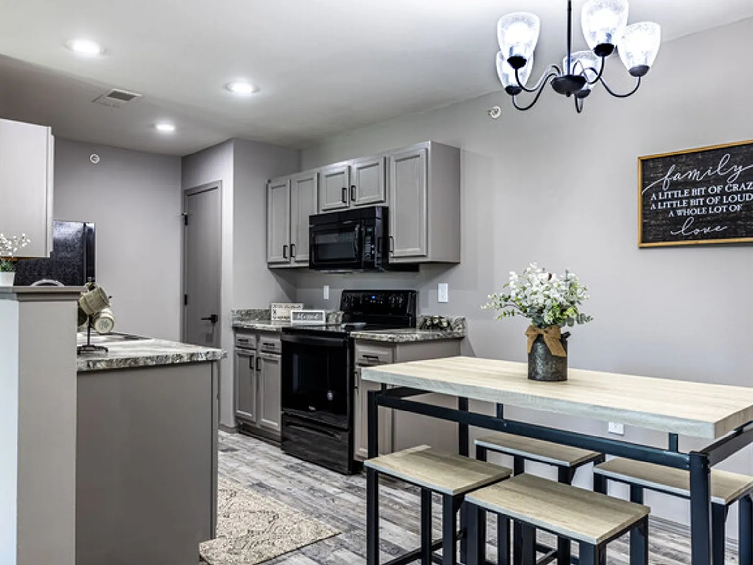 Southernwood Apartments — Photo 3