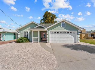 615 Poinsettia Ct, Panama City Beach, FL 32413
