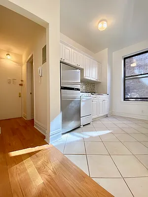 Rented by Corcoran | media 15