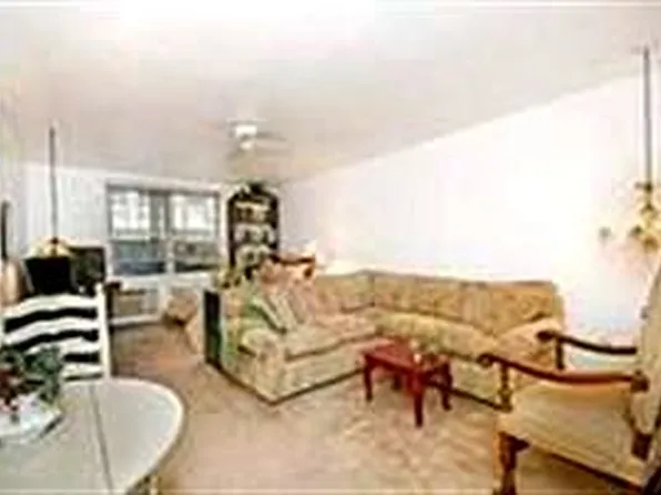 101 West 23rd Street image 1 of 3