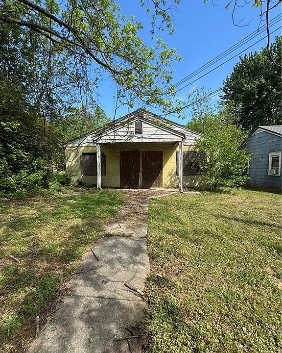 1st image of 808 Cliffside Ave