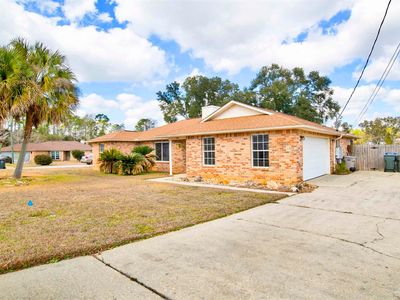 308 Twisted Oak Dr, Cantonment, FL, 32533