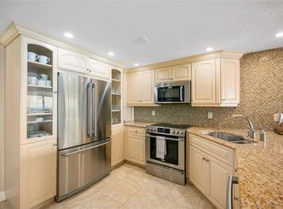 5750 Midnight Pass Rd #504, Sarasota, FL 34242