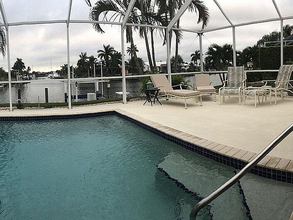 Lots of outdoor living space