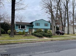 22 Briarcliff Rd, Atco, NJ 08004