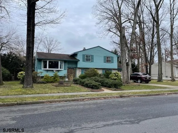 22 Briarcliff Rd, Atco, NJ 08004