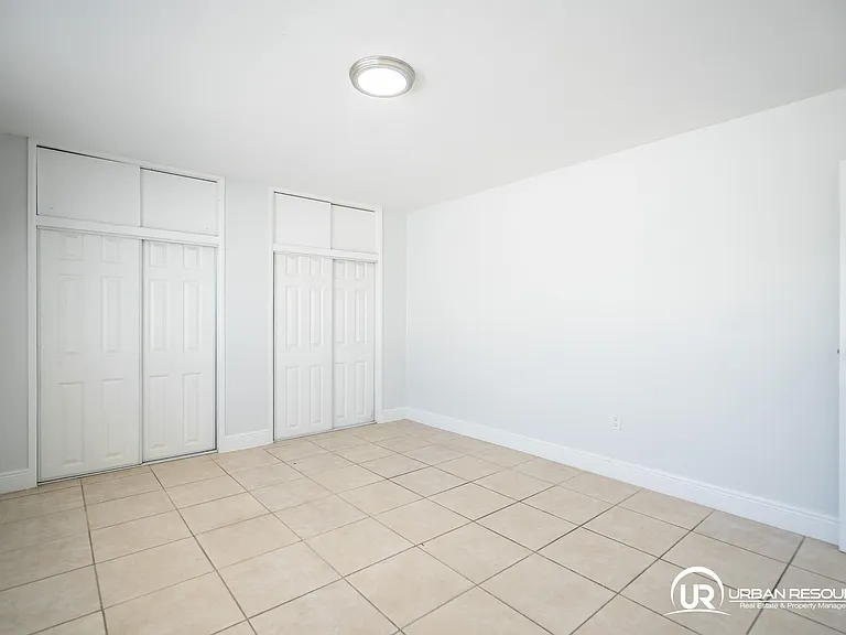 7931 East Dr #201 — Photo 21