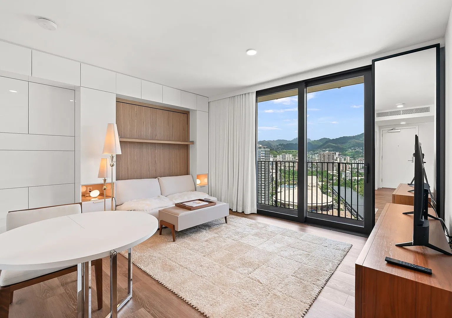 Aalii Fully Furnished Studio with 1 covered parking in Centrally Located in Ward Village — Photo 1