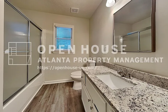 3960 Windy Shore Dr — Photo 16
