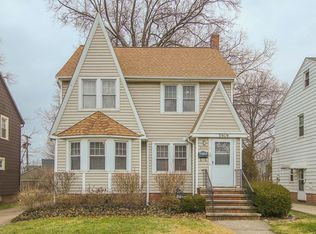 3919 Northampton Rd, Cleveland Heights, OH 44121